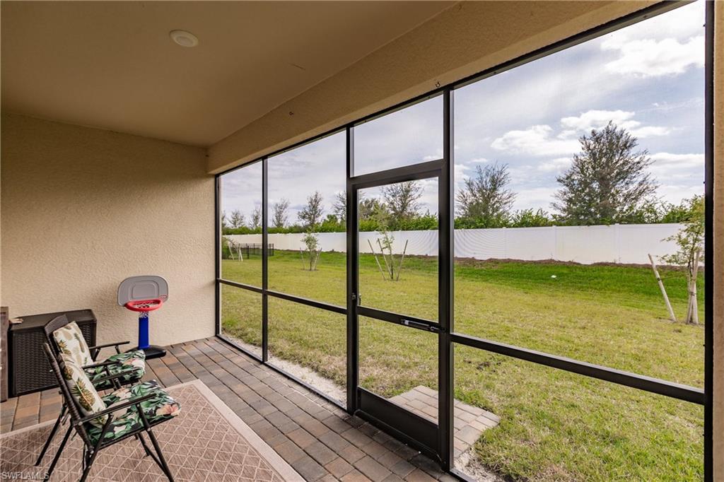 PORTICO - Residential