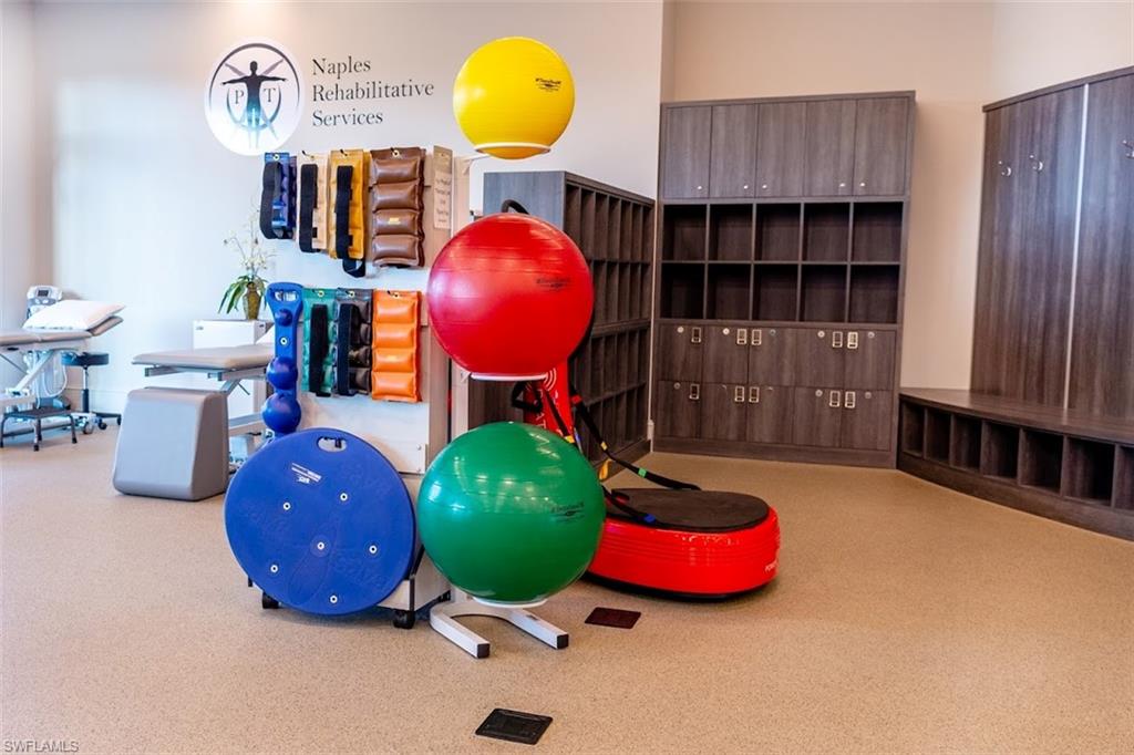 VISTA POINTE - Residential