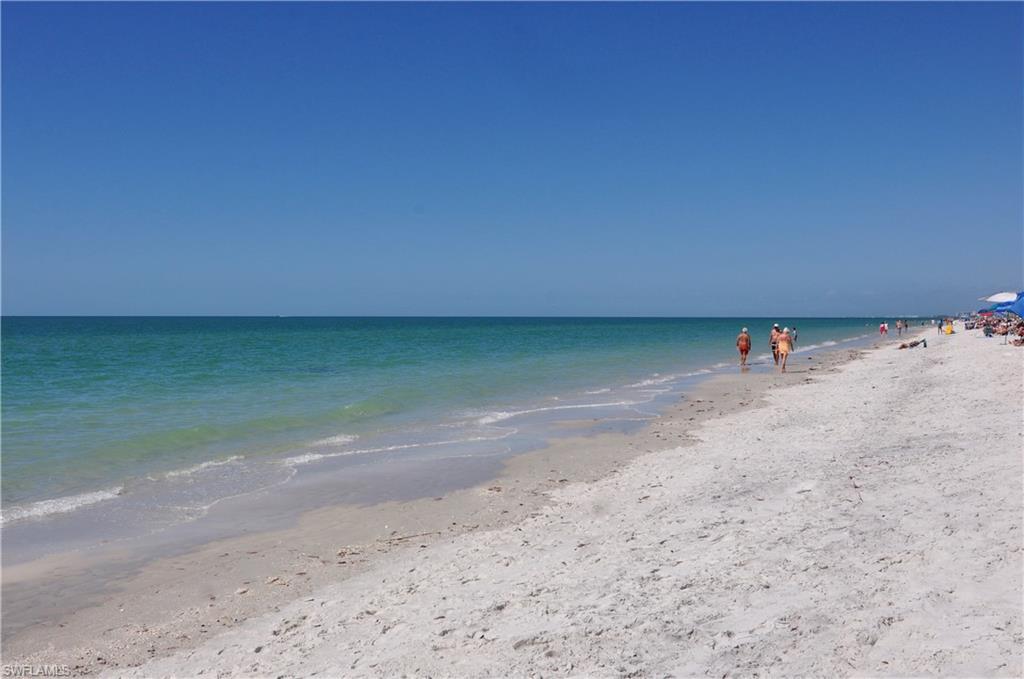 VISTA POINTE - Residential