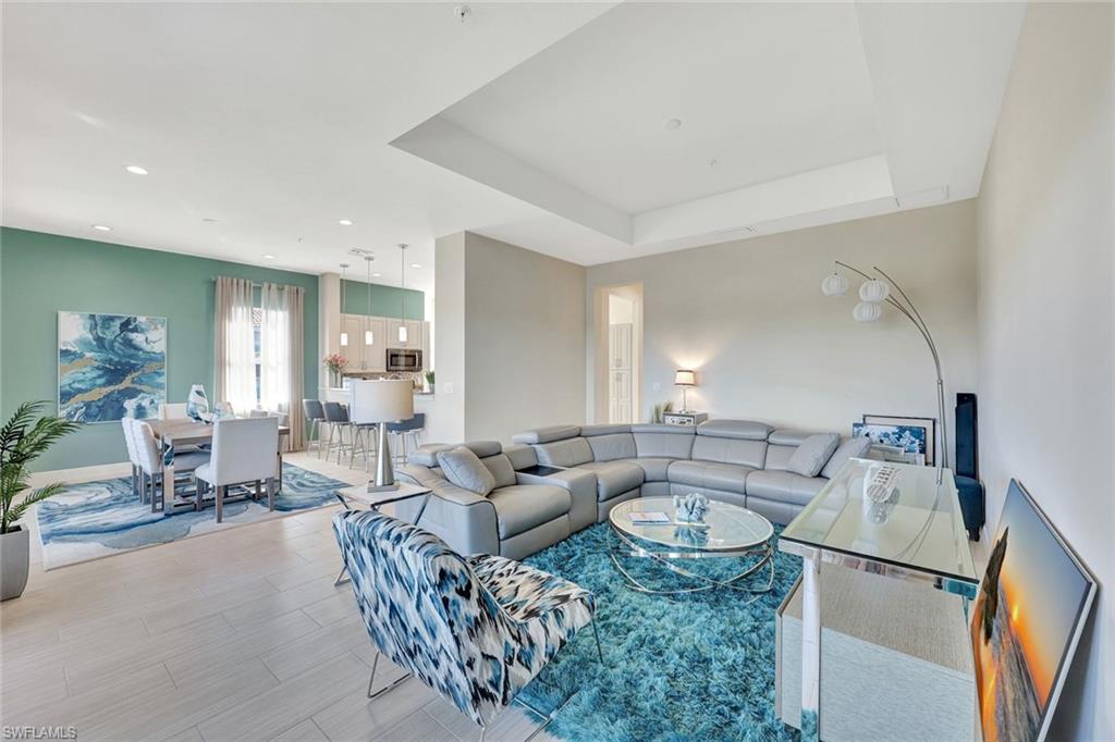 VISTA POINTE - Residential