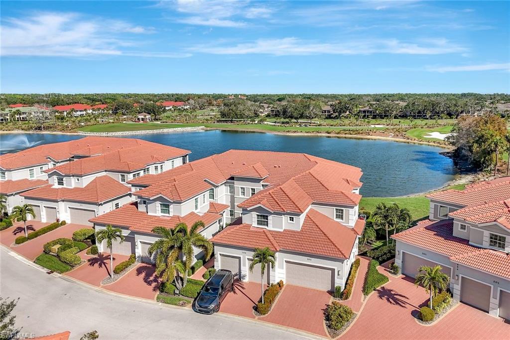 VISTA POINTE - Residential