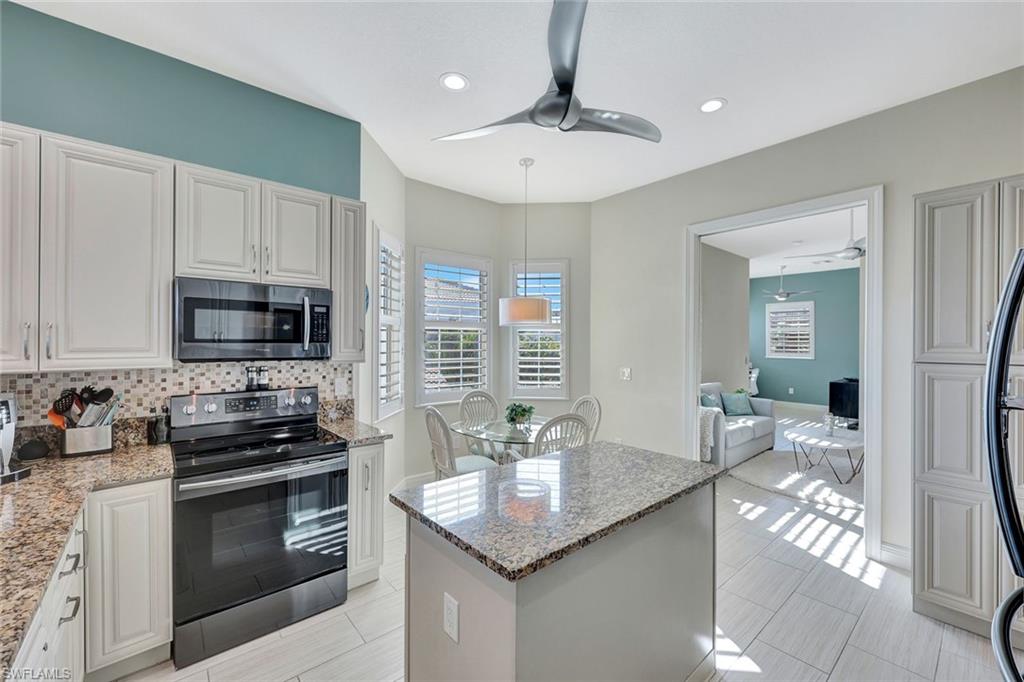 VISTA POINTE - Residential