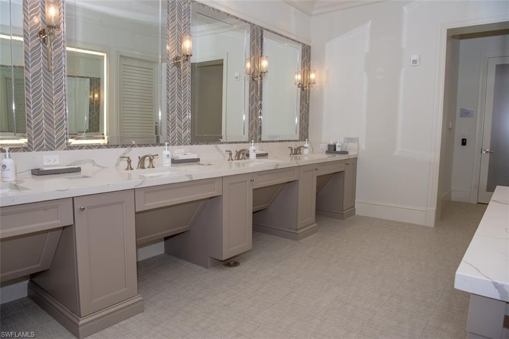 VISTA POINTE - Residential