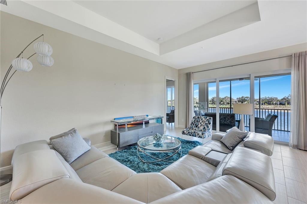 VISTA POINTE - Residential