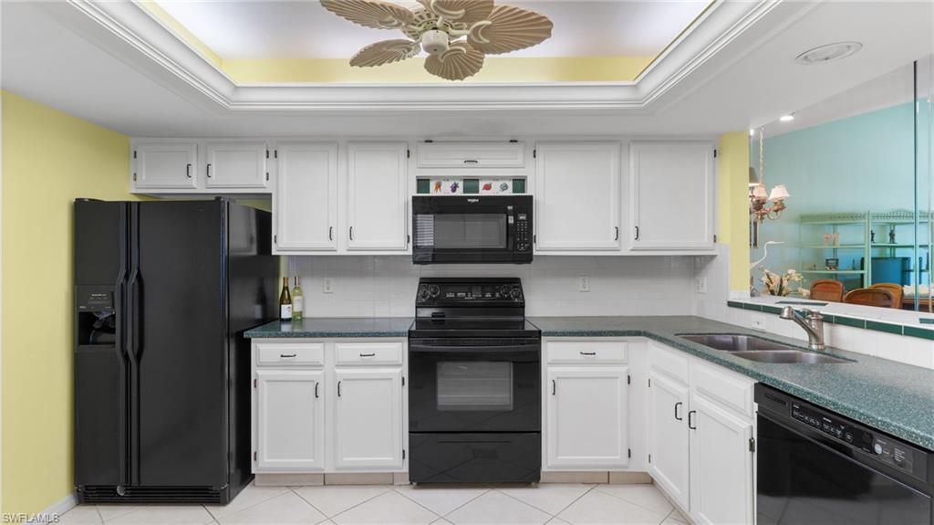 FOXFIRE VILLAS - Residential