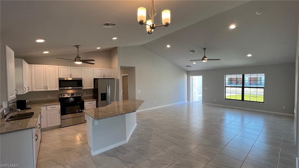CAPE CORAL - Residential