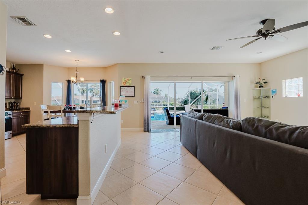 CAPE CORAL - Residential Lease