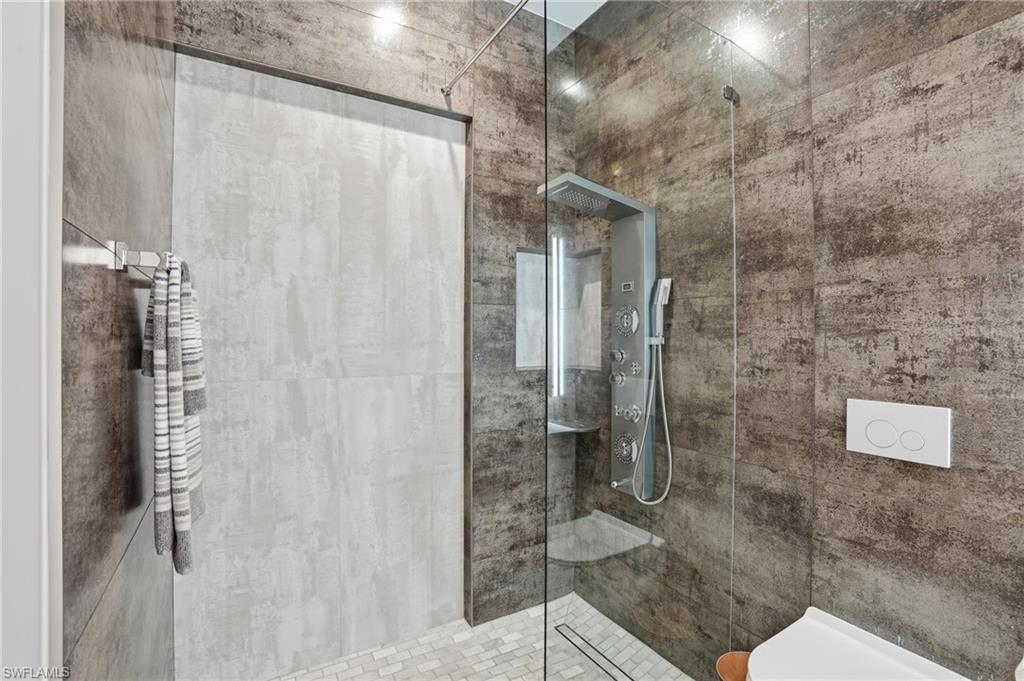 BRIARCLIFF - Residential