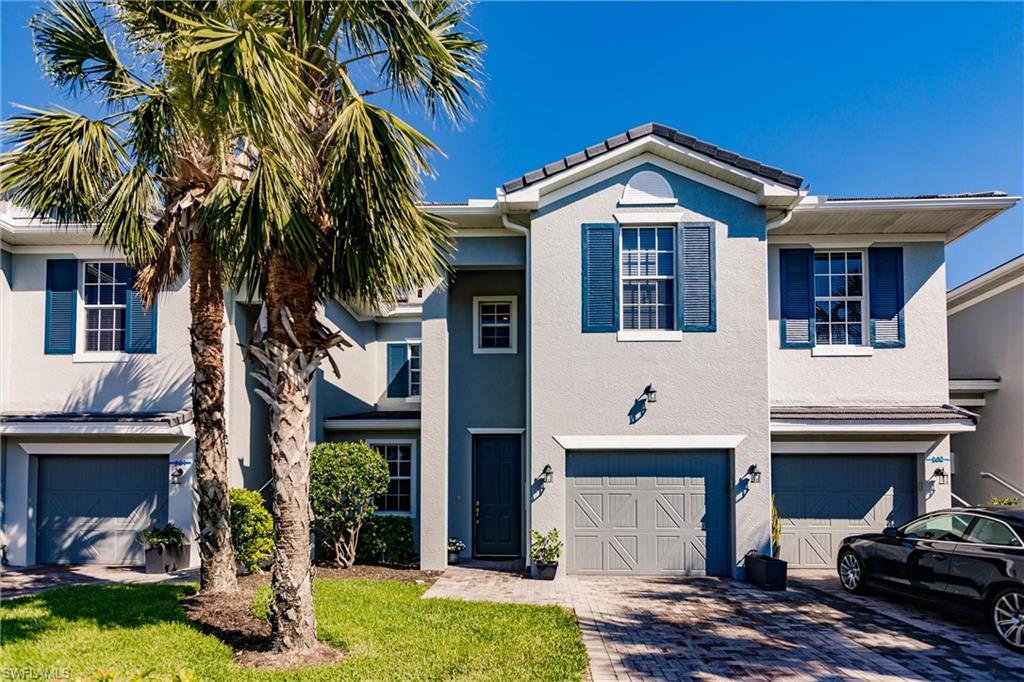 ASHTON OAKS - Residential