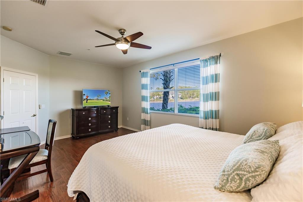 ASHTON OAKS - Residential