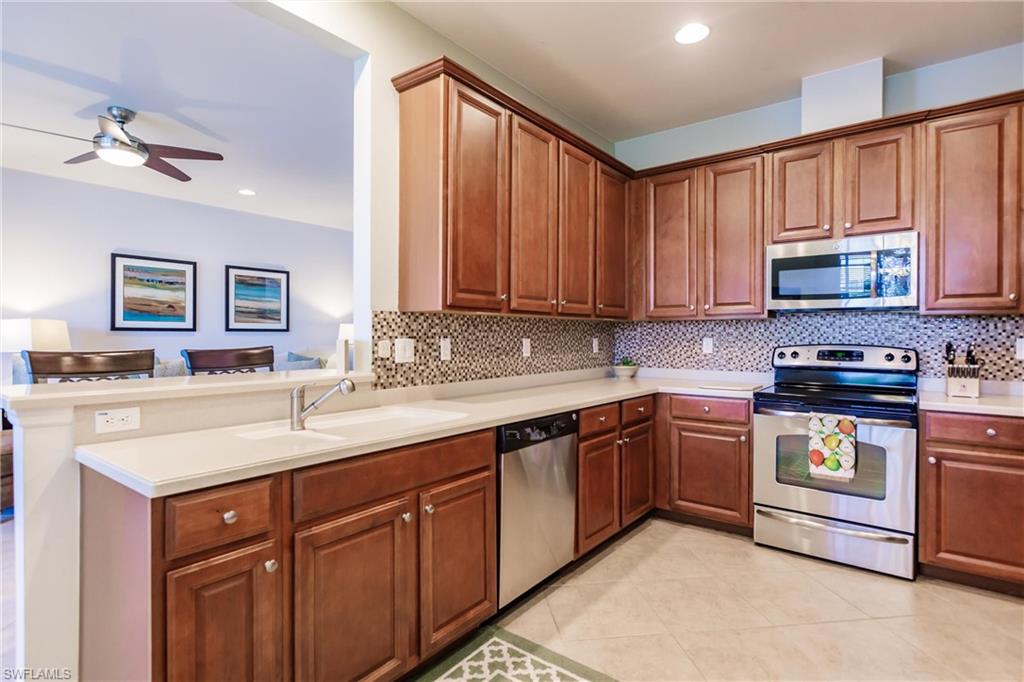 ASHTON OAKS - Residential