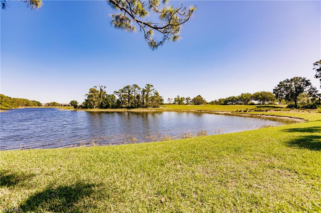 ASHTON OAKS - Residential