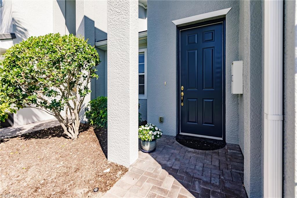 ASHTON OAKS - Residential