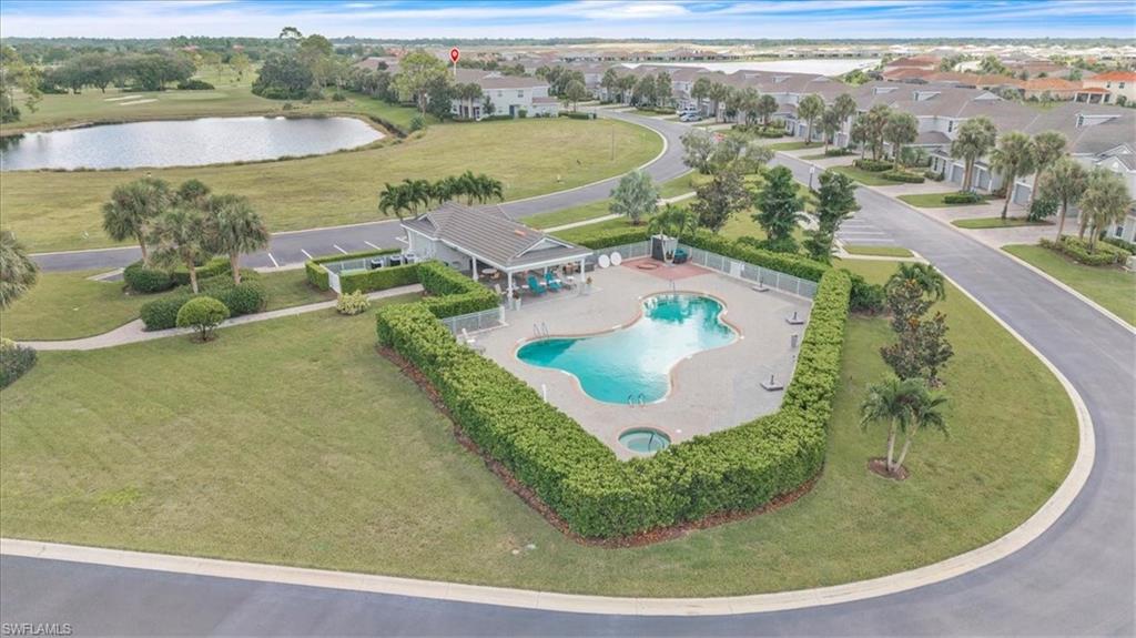 ASHTON OAKS - Residential