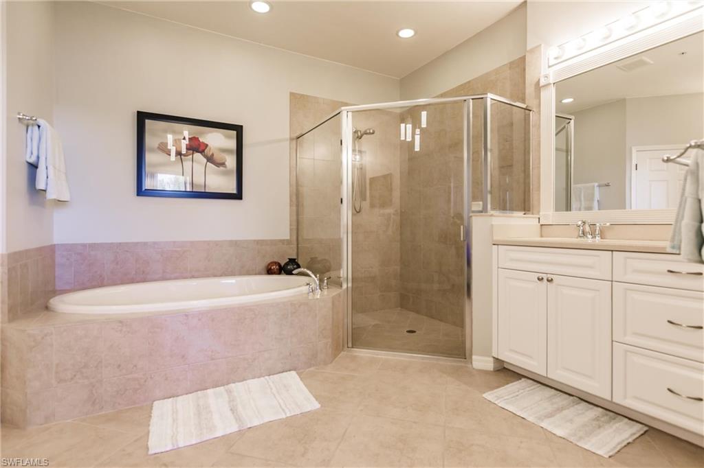 ASHTON OAKS - Residential