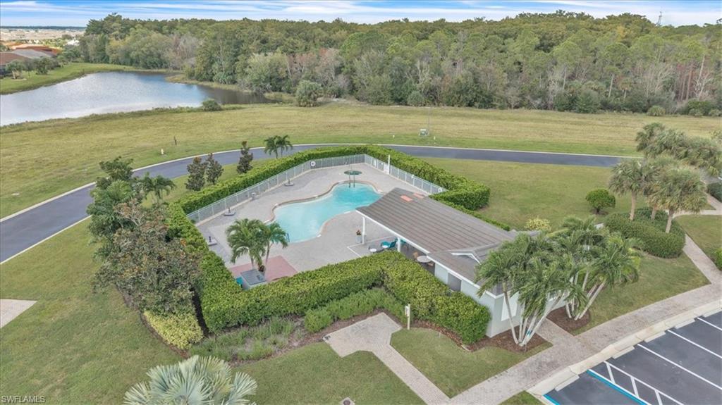 ASHTON OAKS - Residential