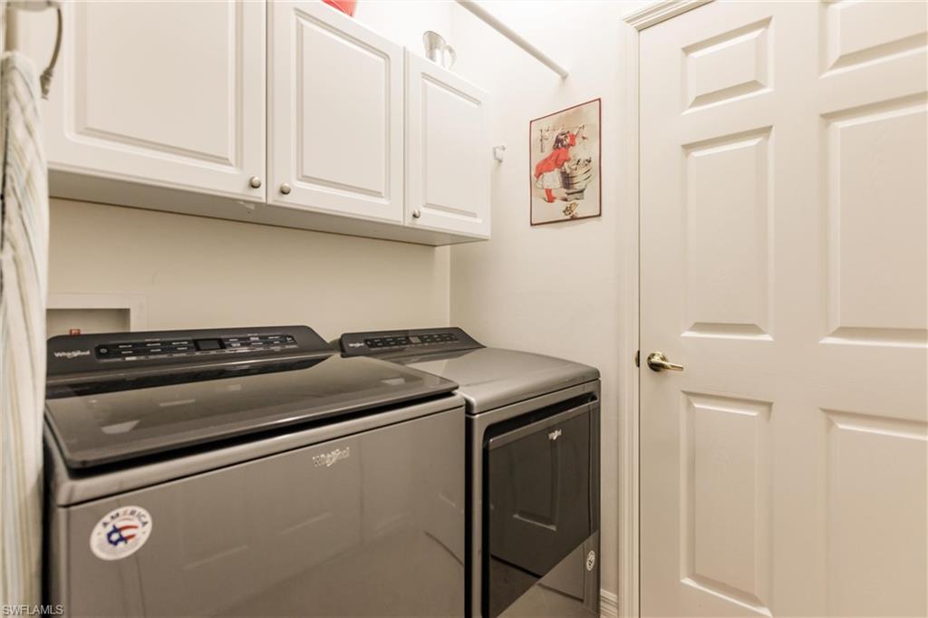 ASHTON OAKS - Residential