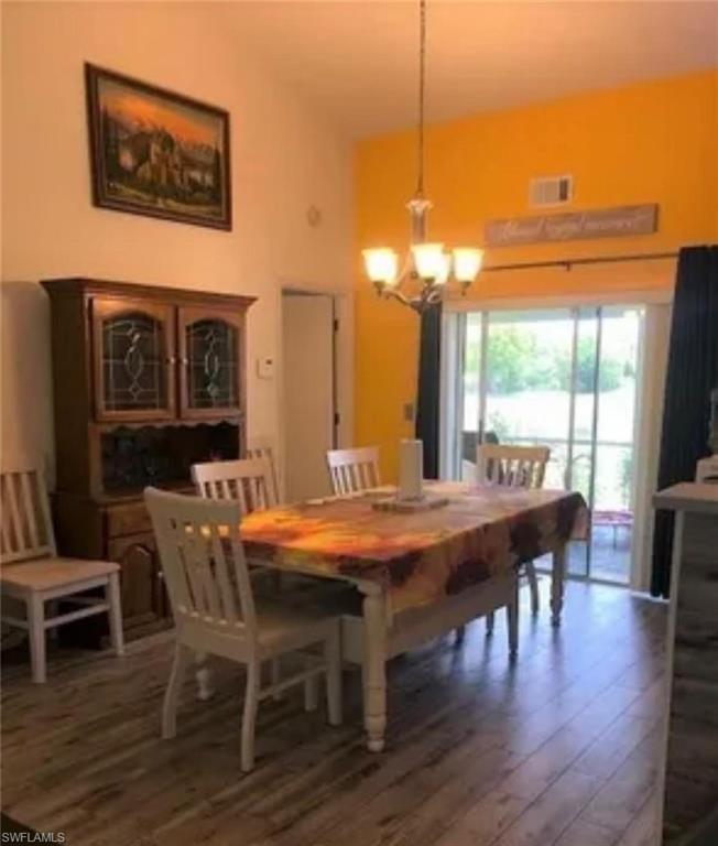 MIRROR LAKES - Residential