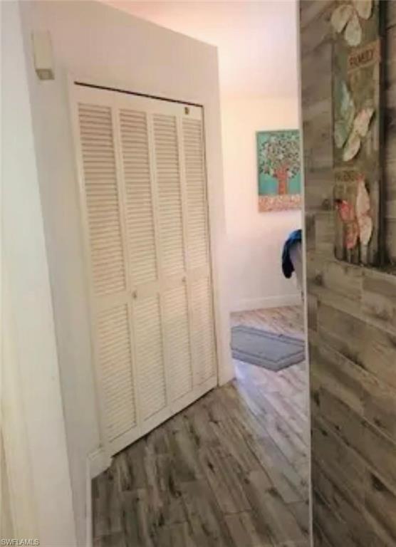 MIRROR LAKES - Residential