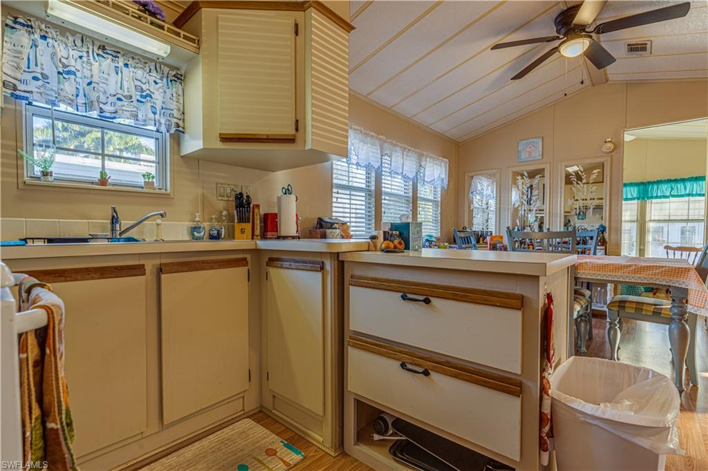 IMPERIAL WILDERNESS - Residential