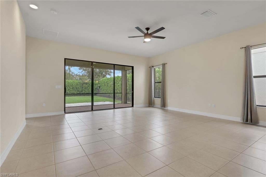 2862 Cinnamon Bay CIR