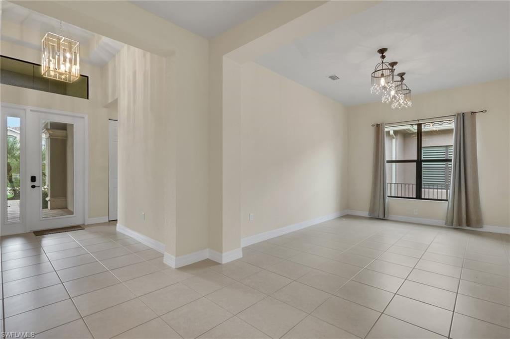 2862 Cinnamon Bay CIR
