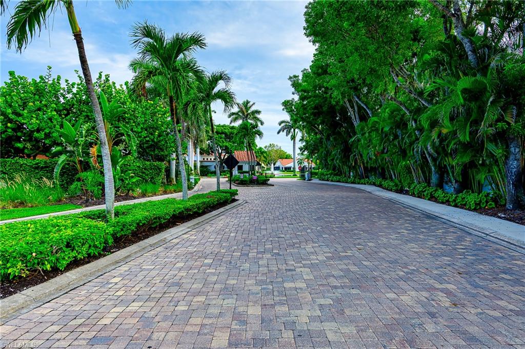 613 Beachwalk CIR J-204