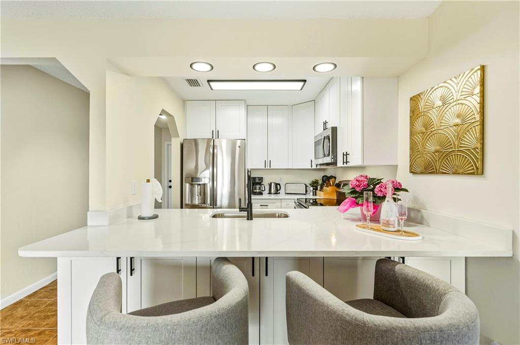 WATERS EDGE OF CAPE CORAL CONDOMINIUM - Residential