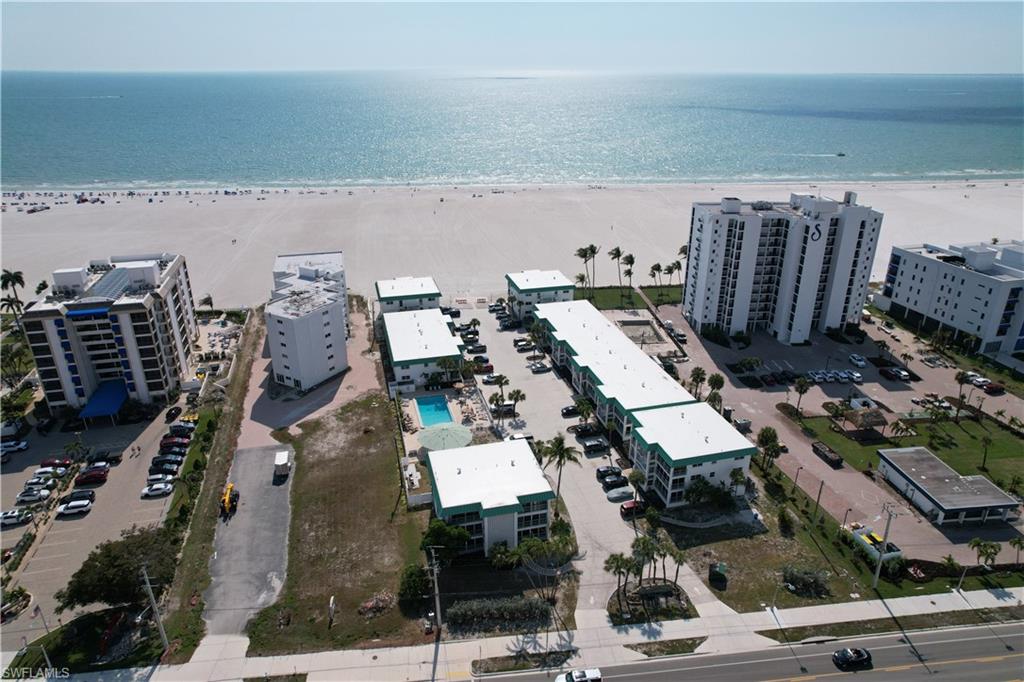 PRIVATEER OF FT MYERS BEACH - Residential