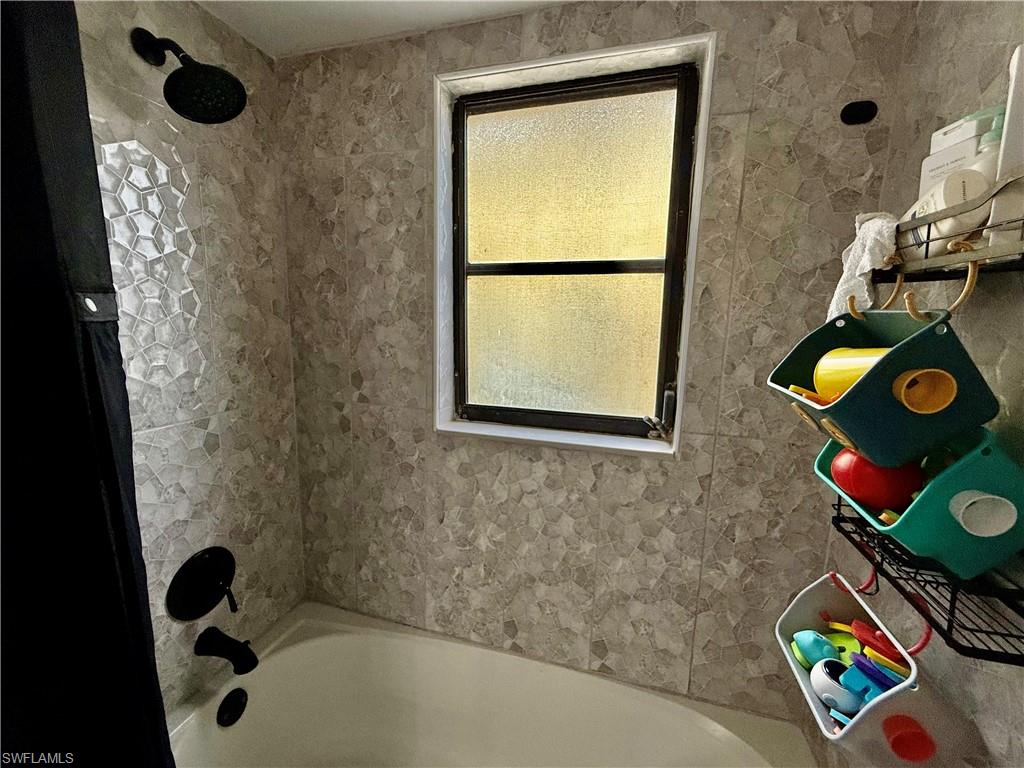 GOLFSIDE VILLAGE - Residential