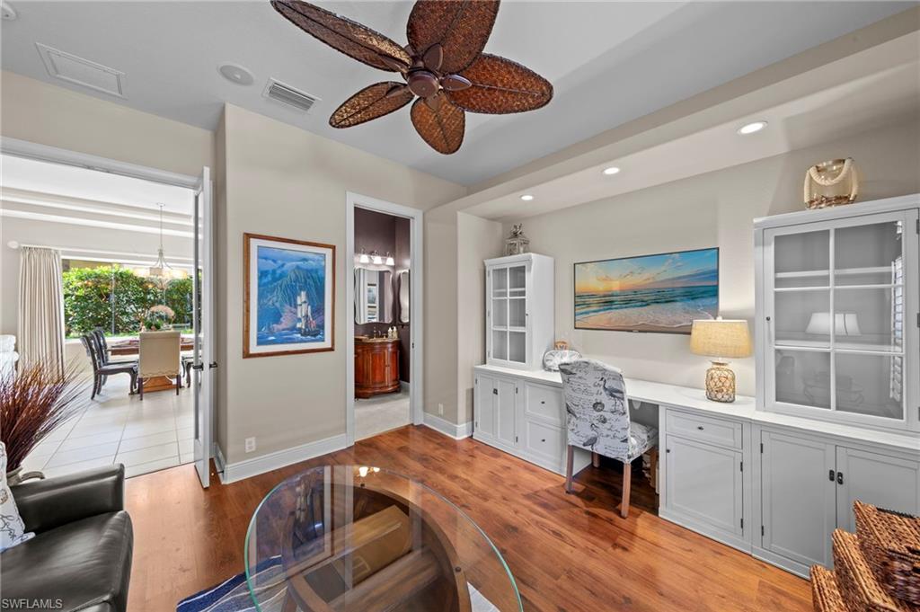 TROON LAKES - Residential