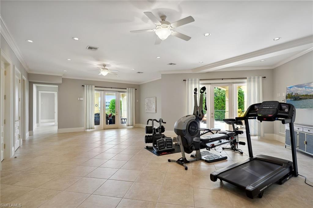 HIDEAWAY BEACH - Residential