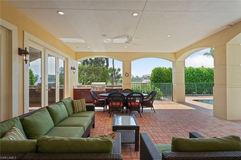 HIDEAWAY BEACH - Residential