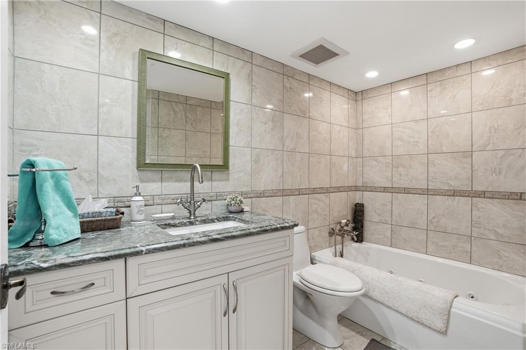 ST MAARTEN - Residential Lease