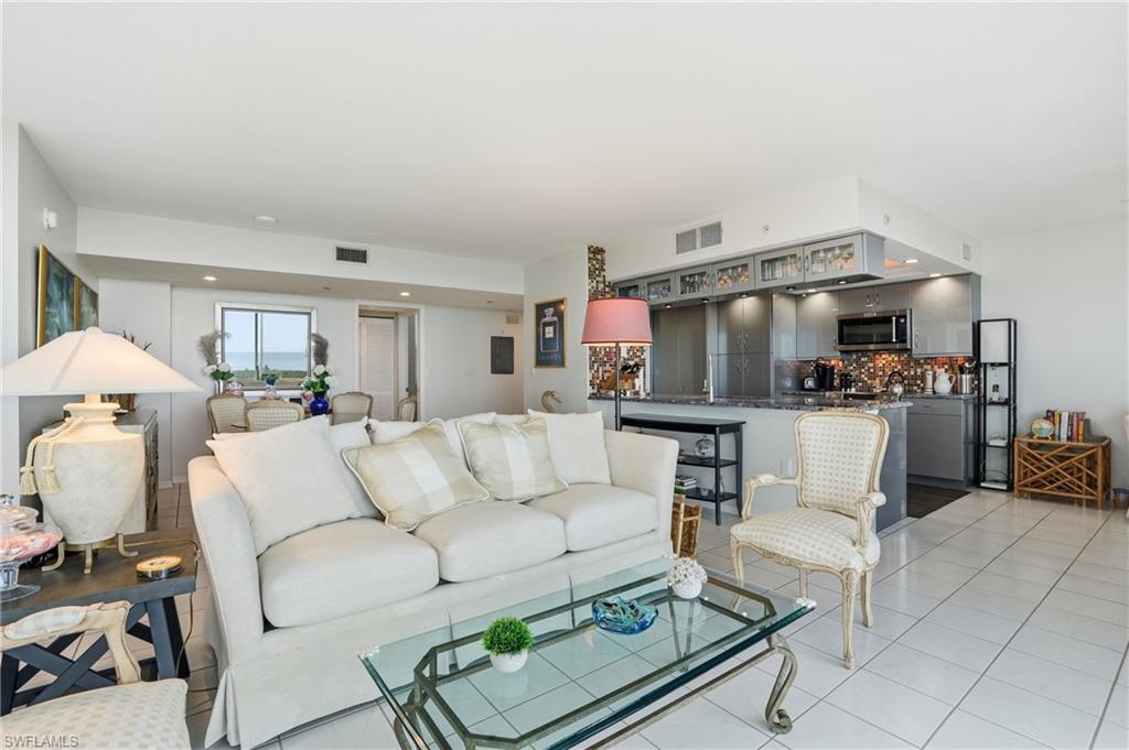 ST MAARTEN - Residential Lease