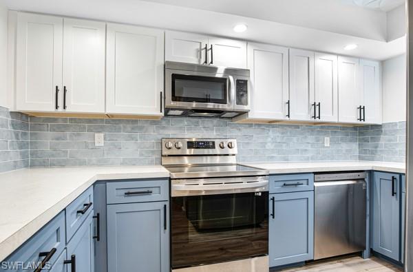 FOXMOOR CONDO - Residential