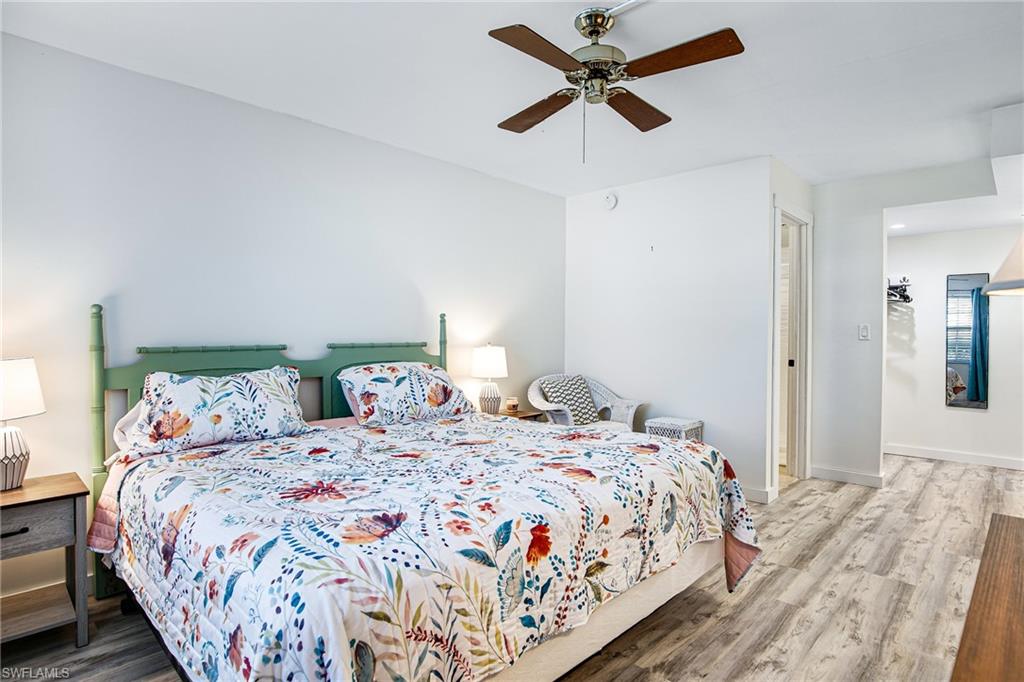 FOXMOOR CONDO - Residential