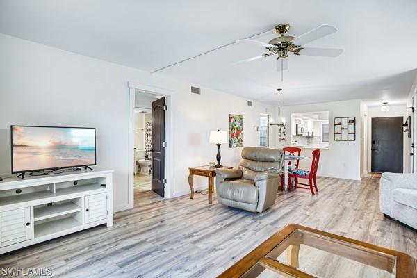 FOXMOOR CONDO - Residential