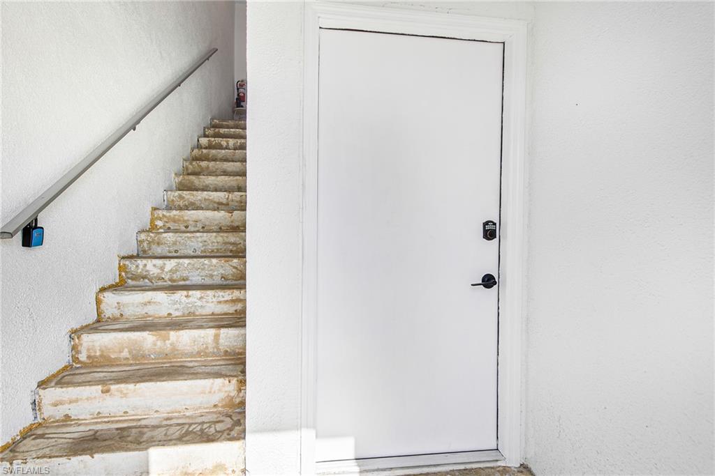 FOXMOOR CONDO - Residential