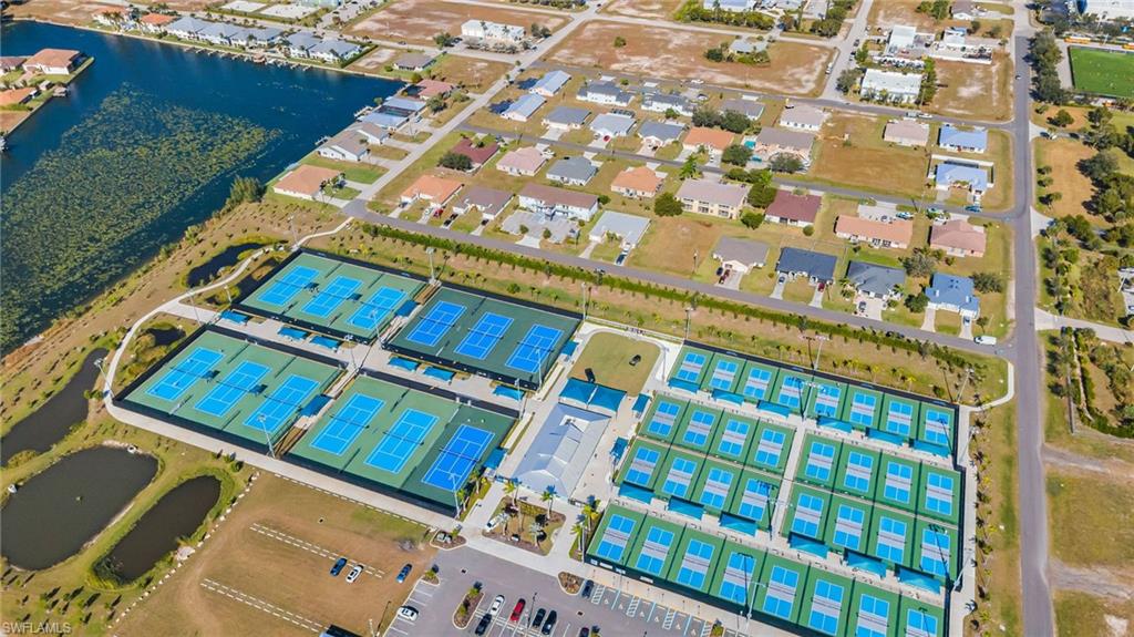 CAPE CORAL - Residential Lease