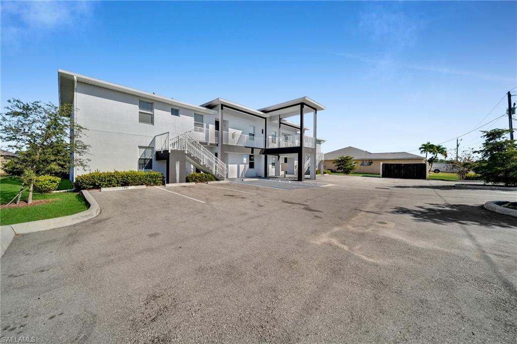 CAPE CORAL - Residential Lease