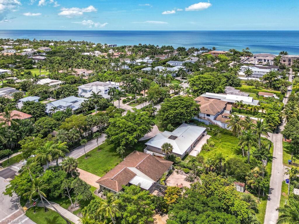 OLDE NAPLES - Residential