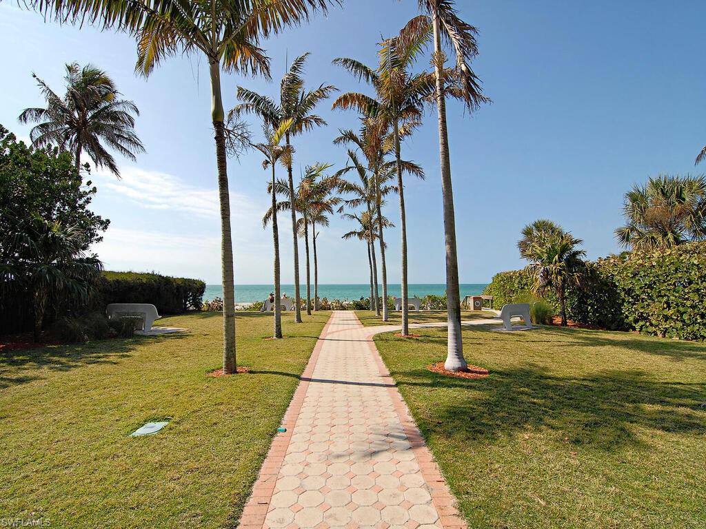 OLDE NAPLES - Residential