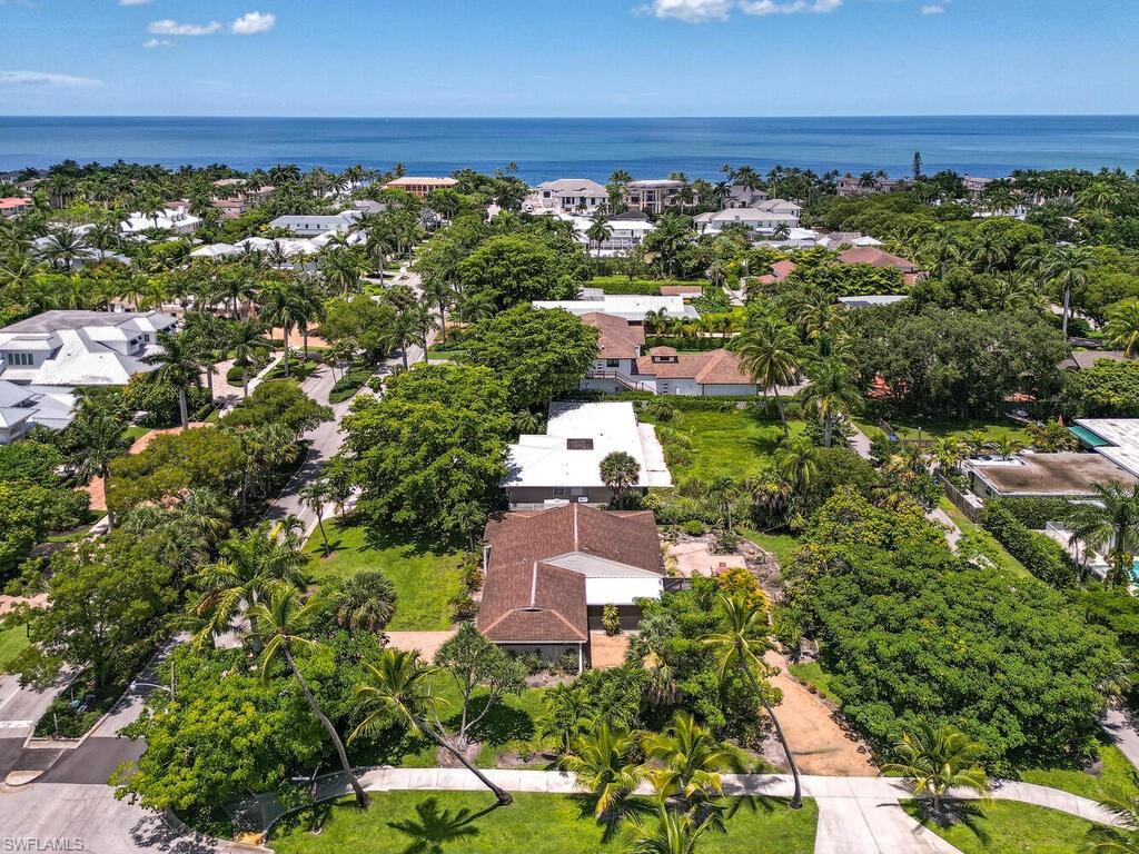 OLDE NAPLES - Residential