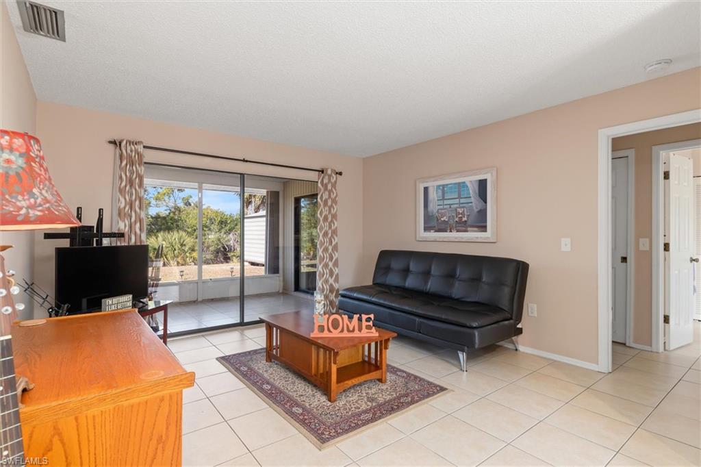 PORT CHARLOTTE - Residential