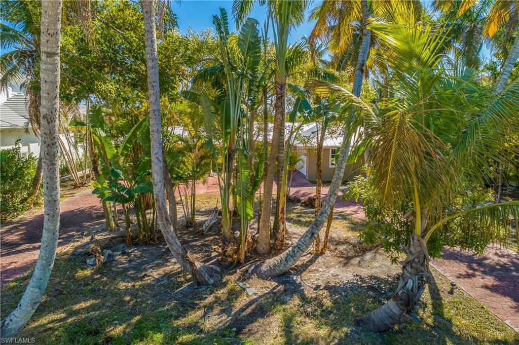 ROYAL HARBOR - Residential