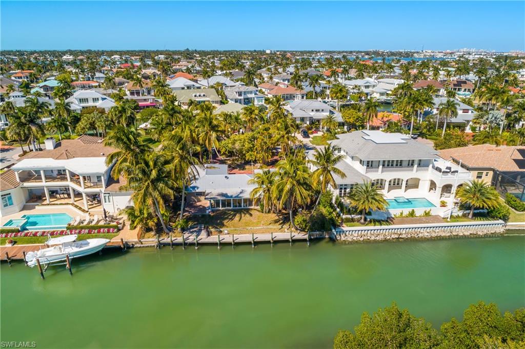 ROYAL HARBOR - Residential