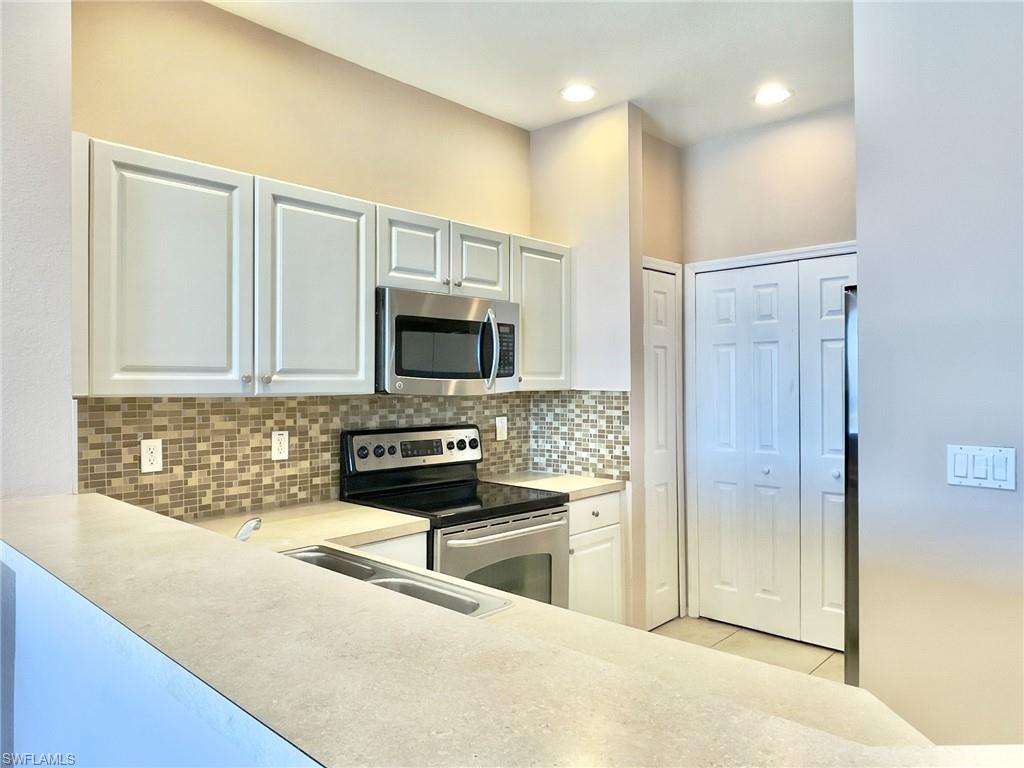 PROVINCE PARK - Residential Lease