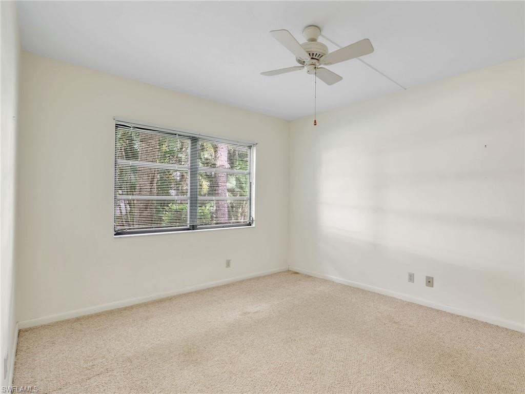 HAMPTONS AT KINGS LAKE - Residential