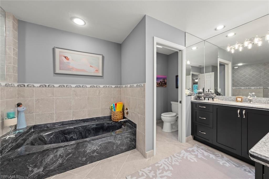 FIDDLESTICKS COUNTRY CLUB - Residential